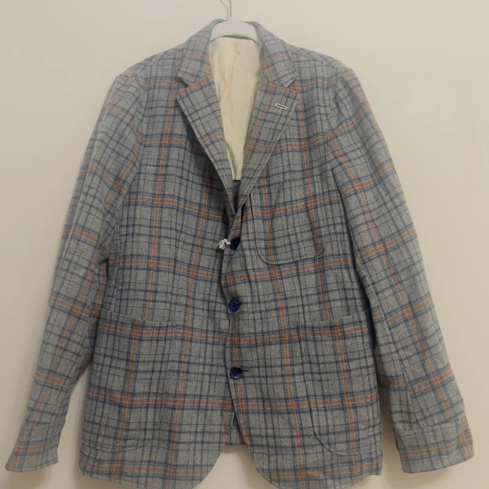 Men’s Gray & Orange Plaid Blazer – Size Small, New
